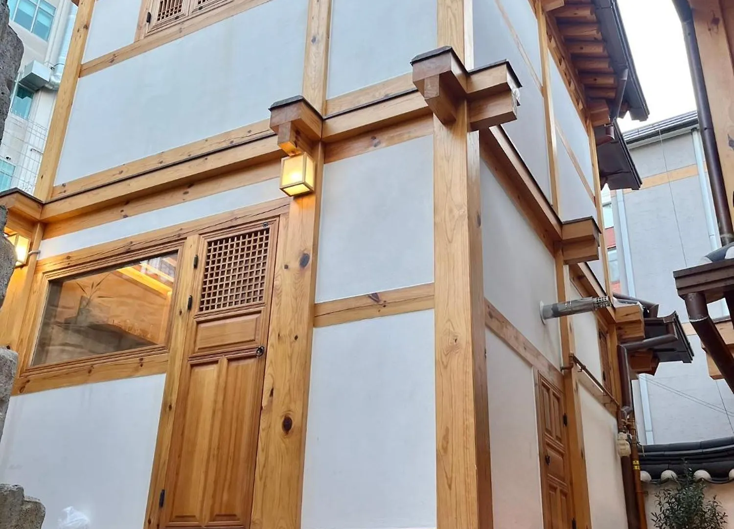 Numaru Stay - Luxury Private Hanoks In Seochon, Szöul